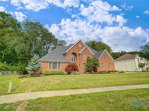 3rd image of 2249 Heatherwood Dr