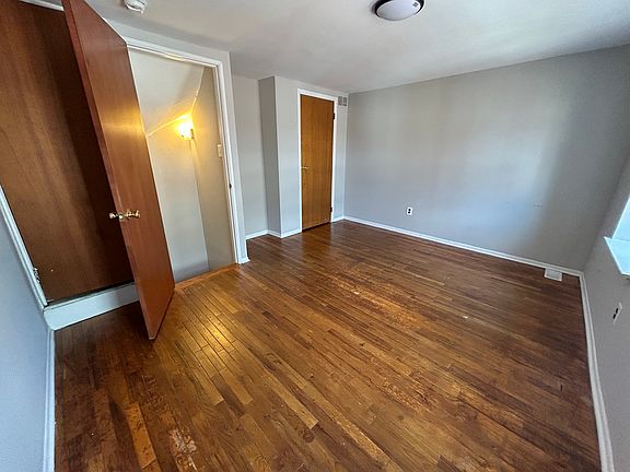 4th image of 944 N Orianna St Unit E