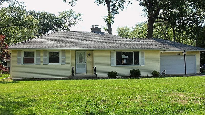 2nd image of 4855 Woodway Dr