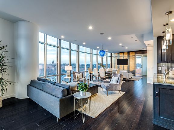 3rd image of 4242 Broadway St #704-705