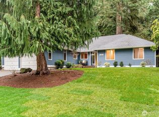 21007 Pioneer Way, Edmonds, WA 98026