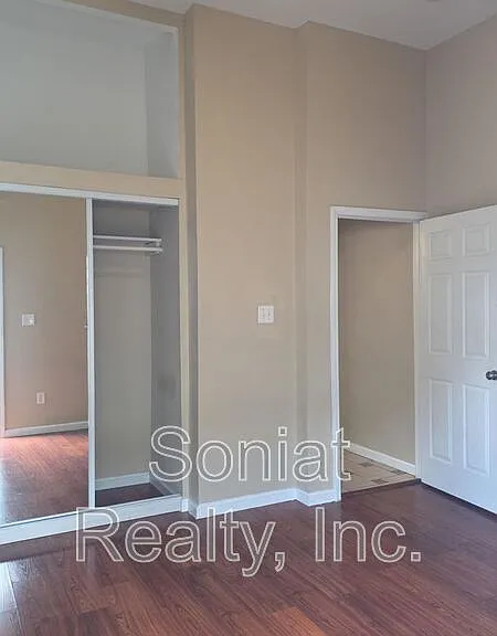 705 Felicity St — Photo 6
