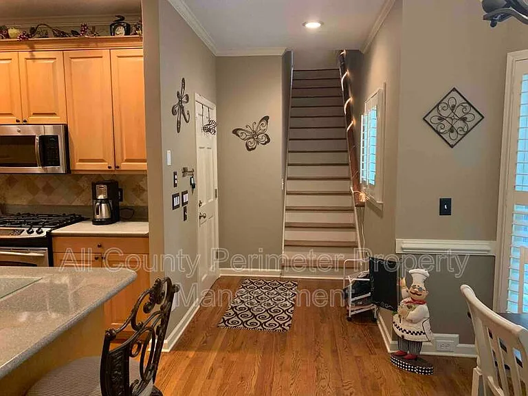2345 Bray Ct NE — Photo 5