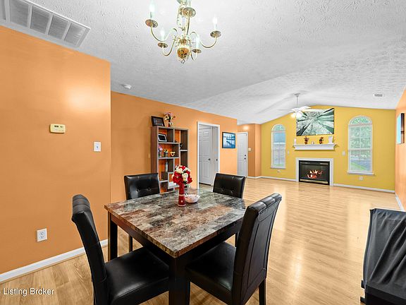 5th image of 5215 Sand Wood Ln