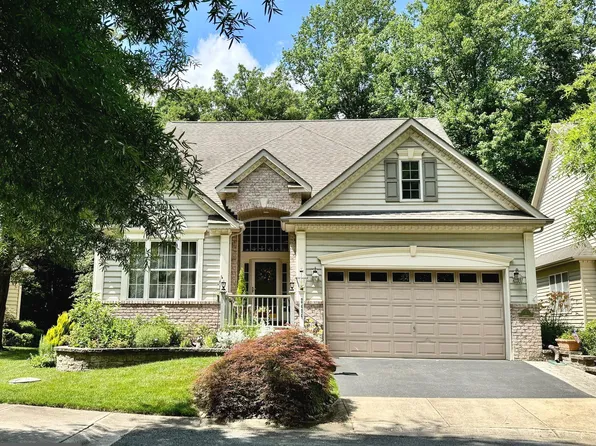 2406 Falbrook Ln, Crofton, MD 21114