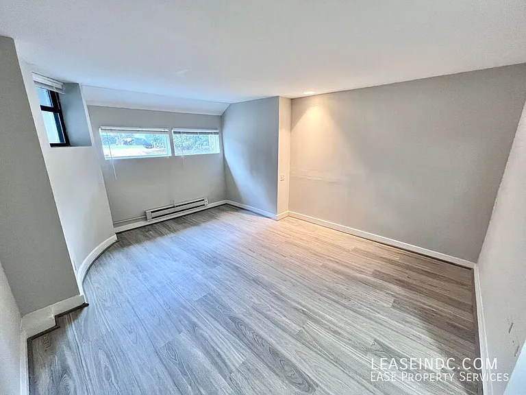 1007 New Hampshire Ave NW #2 — Photo 18