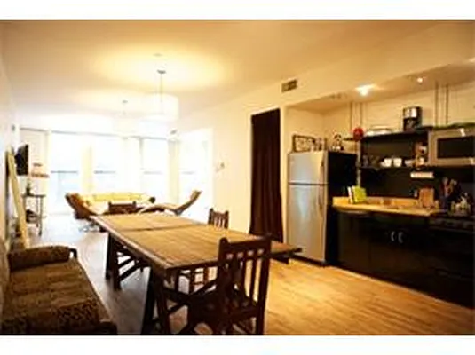 Rented by Momo Acquisition Group | media 24