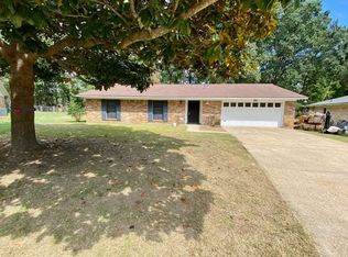 3412 Wild Briar Cir, Haughton, LA 71037