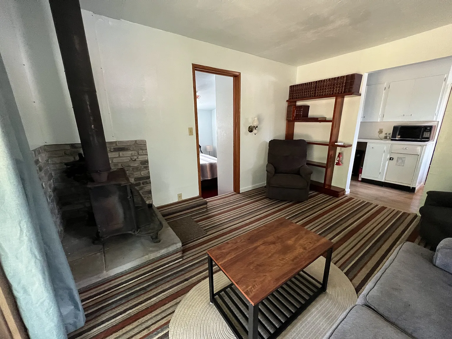 1/1 on 2.4 acres — Photo 2