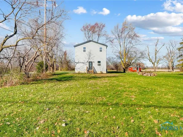 290 Water St, Woodville, OH 43469