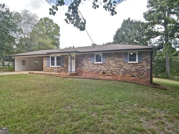 3939 Morris Cir, Douglasville, GA 30135