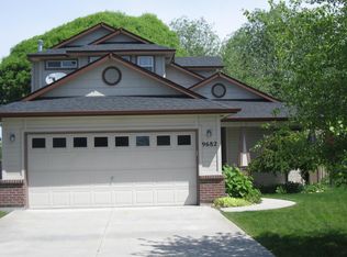 9682 W Sleepy Hollow Ln, Garden City, ID 83714