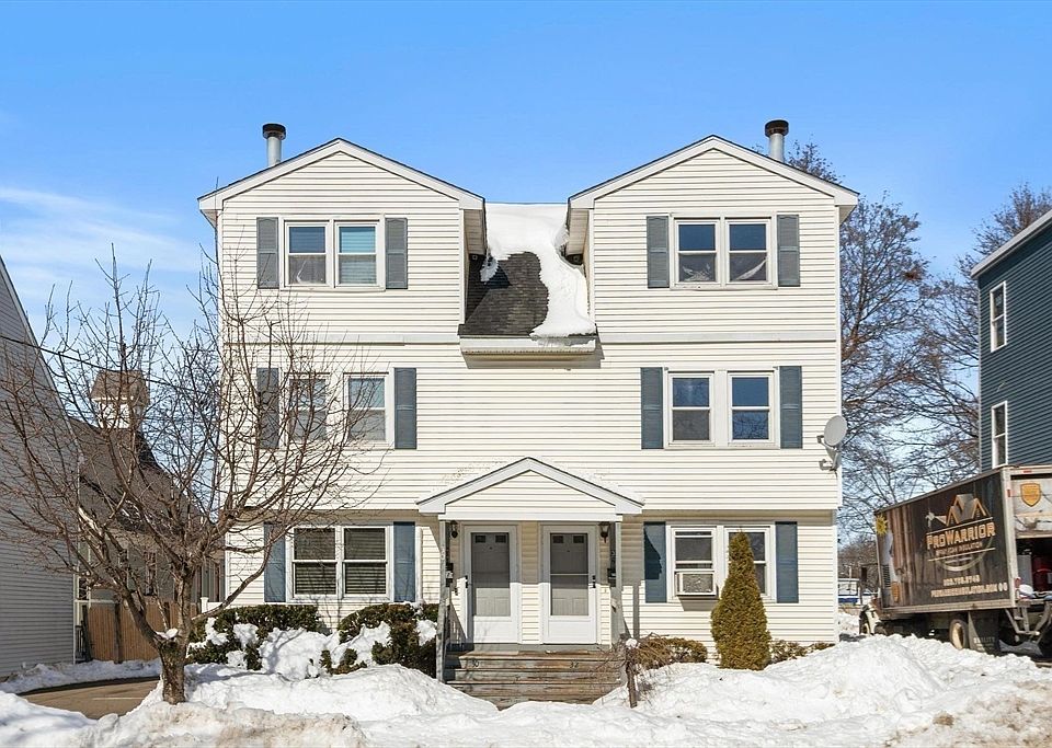 1st image of 32 Arlington St #32