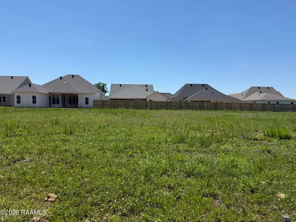 606 Whispering Meadows Rd, Broussard, LA 70518