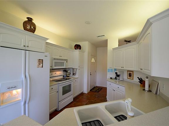 4th image of 20320 Calice Ct Unit 1302