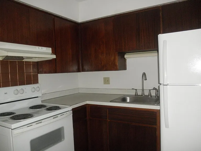 4837 NW 62nd Ave #OAK — Photo 7
