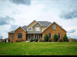 201 Yaples Orchard Dr, Chillicothe, OH 45601
