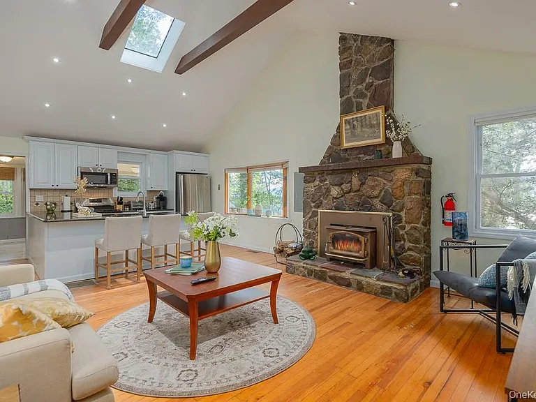 56 Bluff Ave — Photo 1