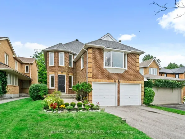 38 Springfield Way, Vaughan, ON L4J 5E5