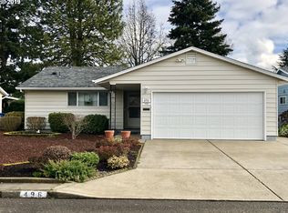 496 S Columbia Dr, Woodburn, OR 97071