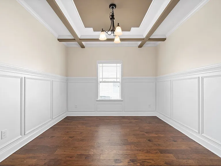 2976 McManus Cir — Photo 15