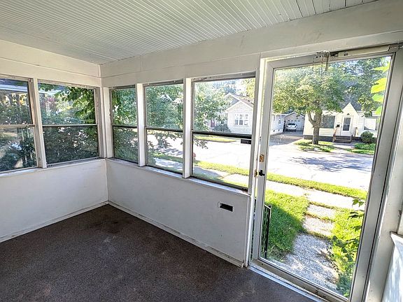 2nd image of 1252 Fleming Ave