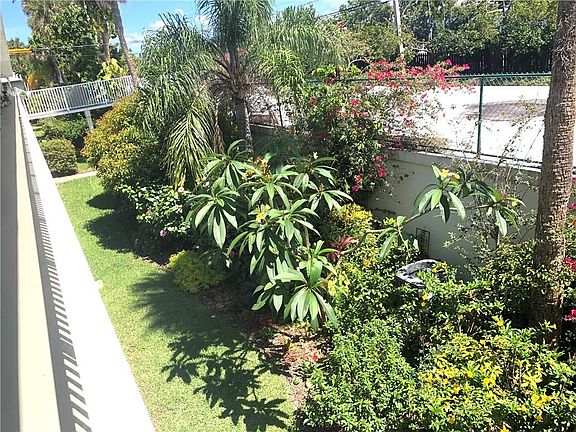 4th image of 677 Royal Palm Blvd