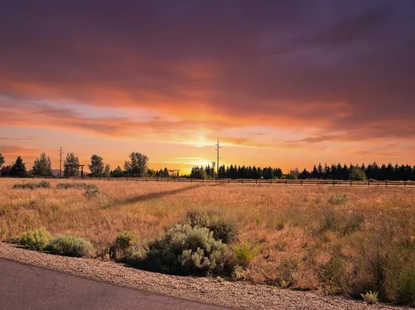 20 Wyatt Dr, Bellevue, ID 83313