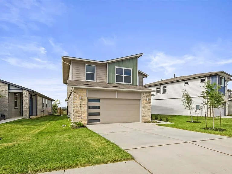 7911 Linda Michelle Ln — Photo 1