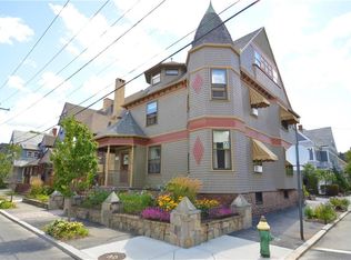 58 Whitmarsh St, Providence, RI 02907