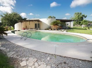 2010 Carroll Dr, Pearland, TX 77581