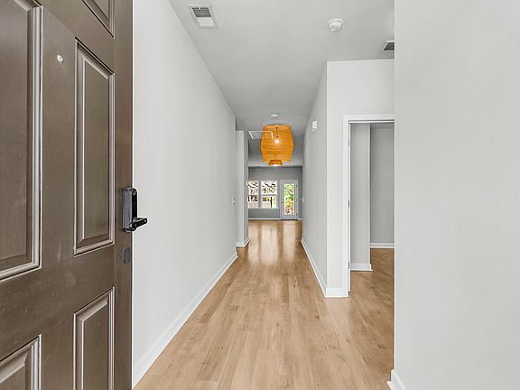 3rd image of 1589 Thin Pine Dr