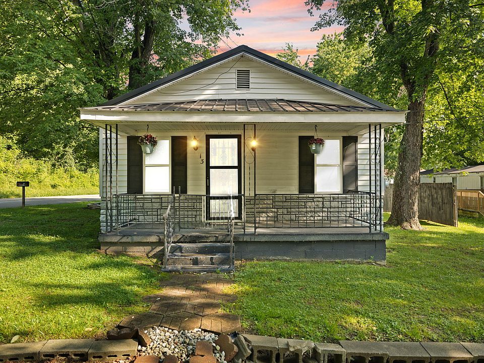 1st image of 13 White Ln
