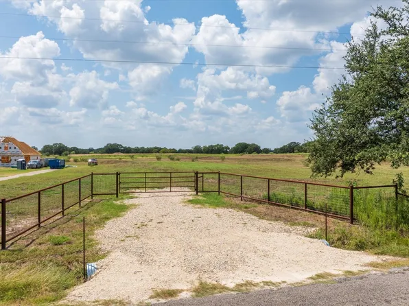 3039 Pear Orchard Rd, Granbury, TX 76048