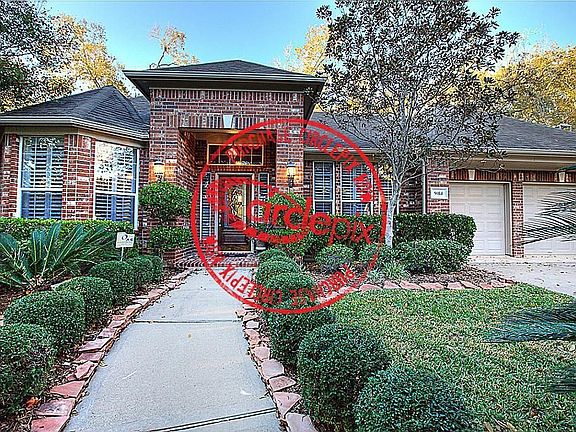 3rd image of 9414 Crosby Way