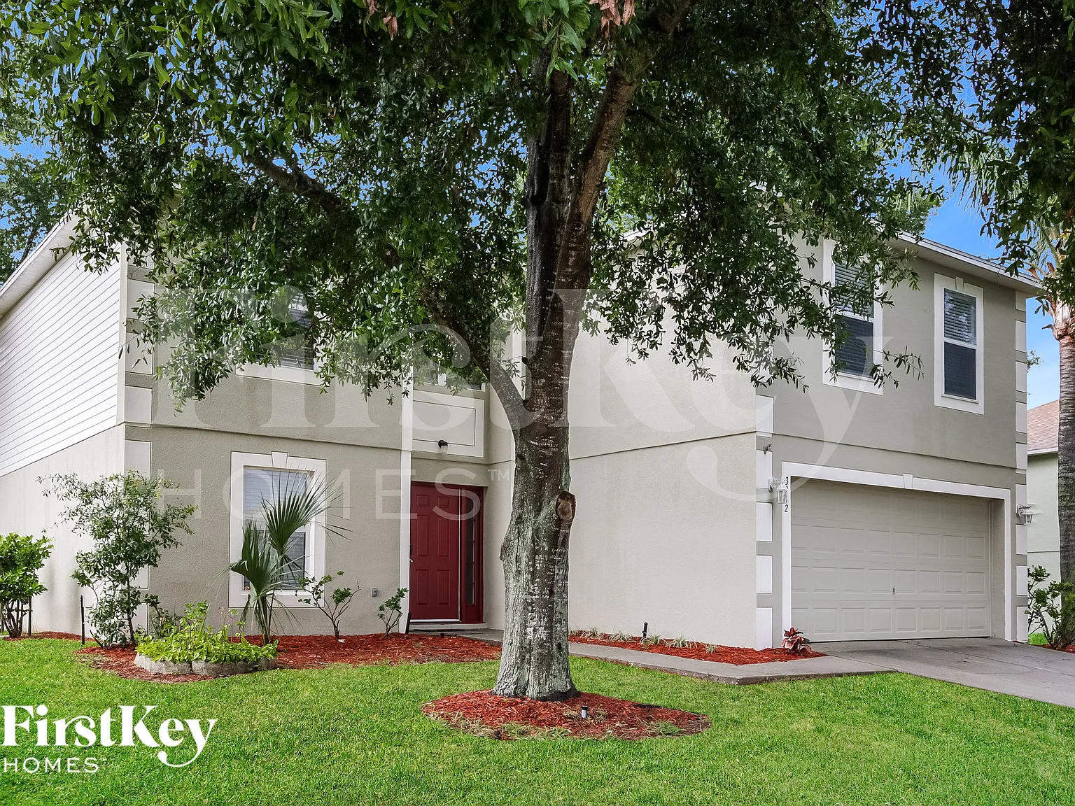 4 bed, 2.5 bath, 2936 sqft, $2,215 — Photo 2