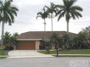 20751 Waters Edge Ct, Boca Raton, FL 33498
