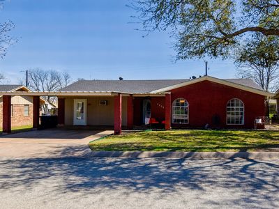 2005 S Pine St, Brady, TX, 76825