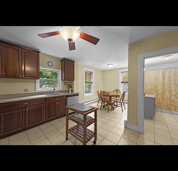 1st image of 62 Highland Ave #2