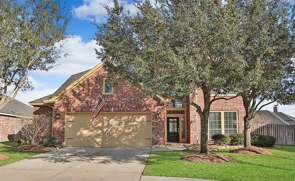 1st image of 2947 Fair Chase Dr