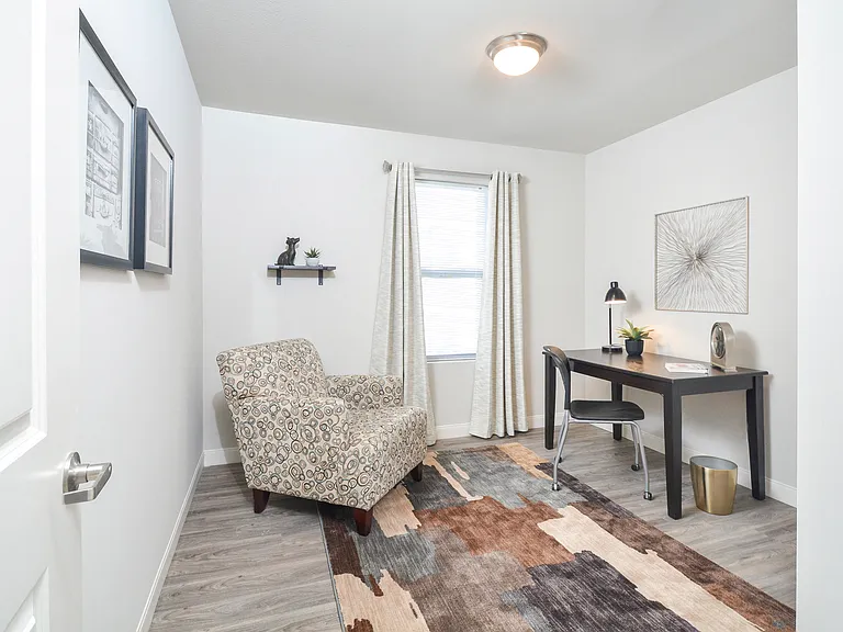 Tiffin Pointe — Photo 14