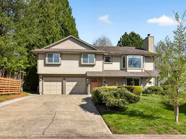 16057 10a Ave, Surrey, BC V4A 7W8