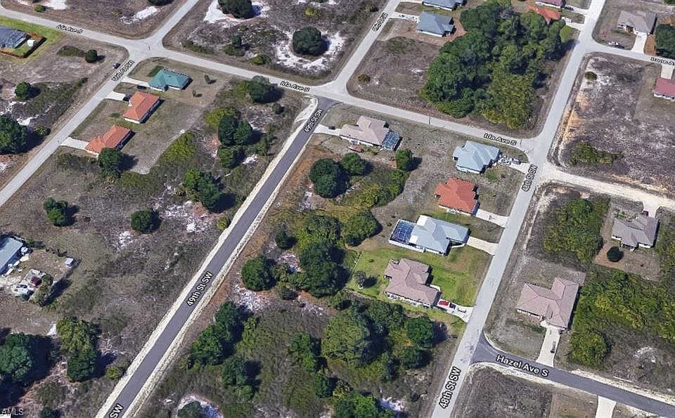 2nd image of 2811 48th St SW