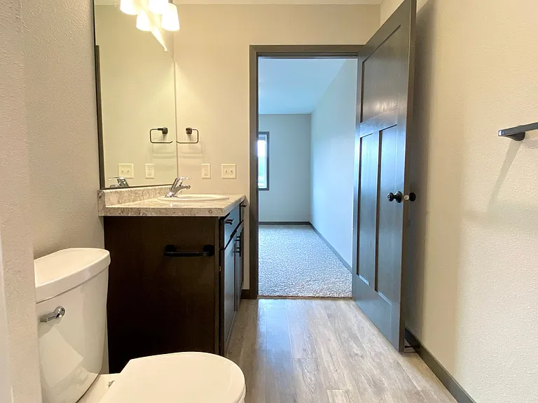 786 Peregrine Cir — Photo 52