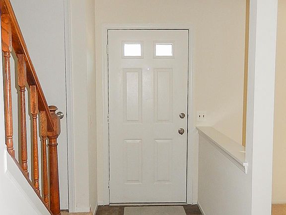 3rd image of 7656 Stana Ct