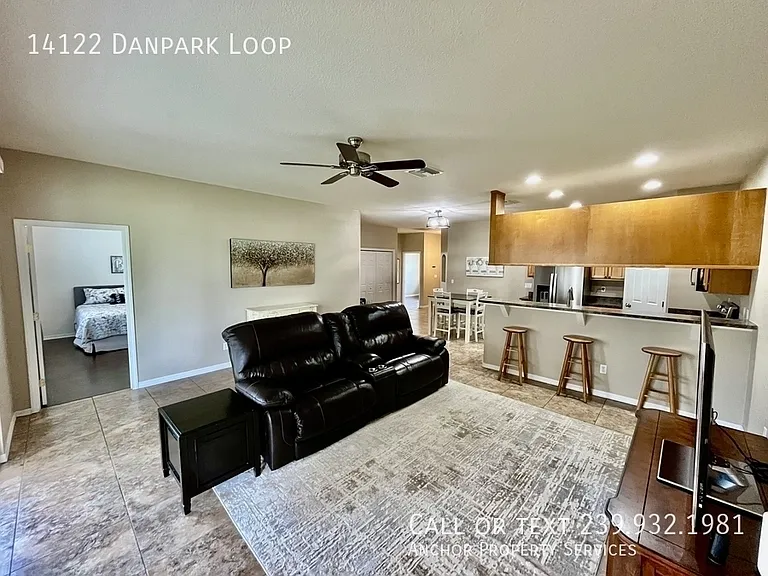 14122 Danpark Loop — Photo 2