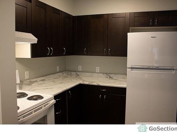 2nd image of 4371 Belcher Ct