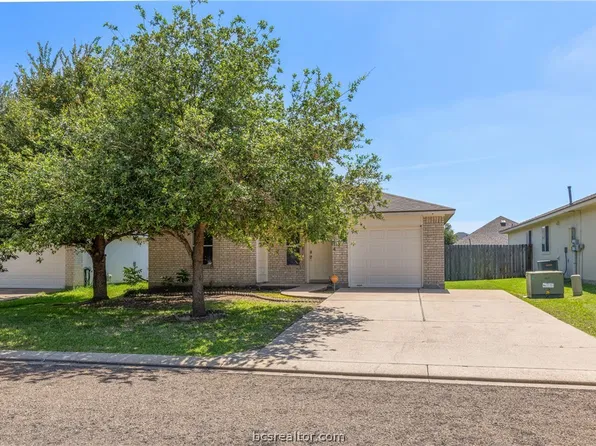15114 Meredith Ln, College Station, TX 77845
