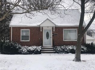 721 E 256th St, Euclid, OH