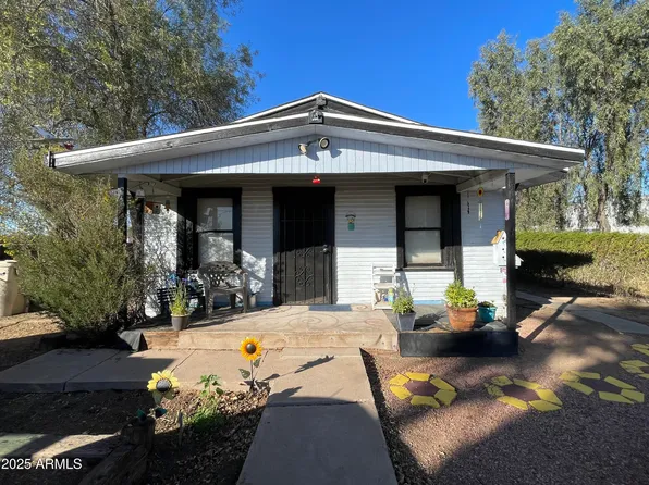 5920 W PALMAIRE Avenue, Glendale, AZ 85301